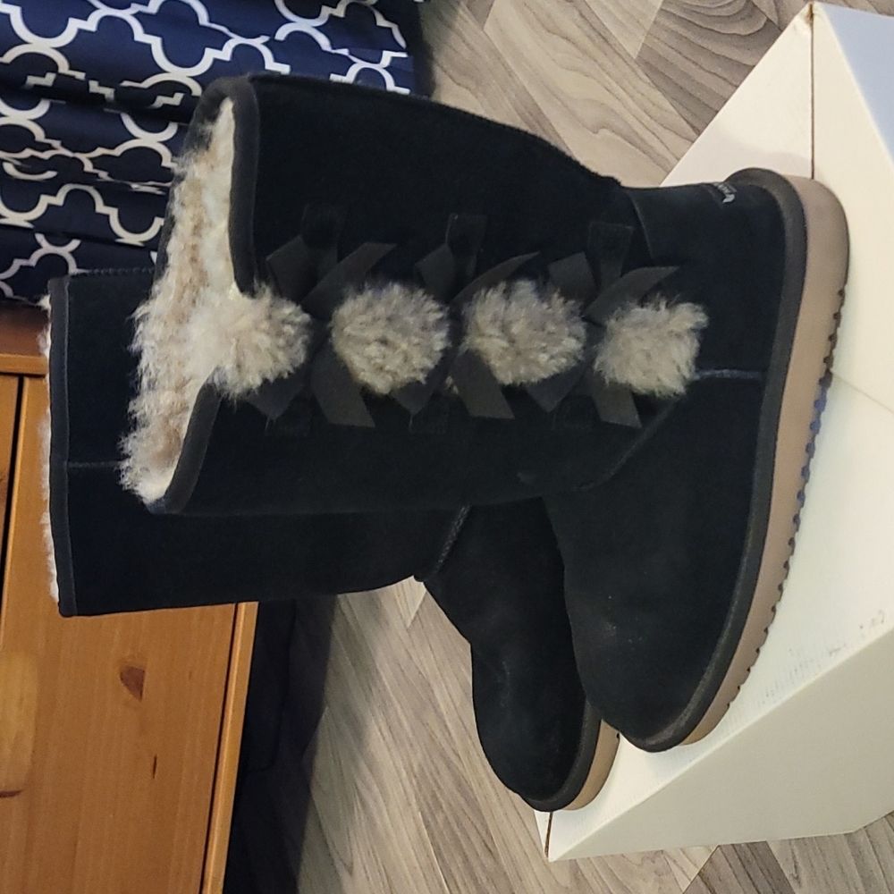 UGG Koolabura Black Victoria Tall